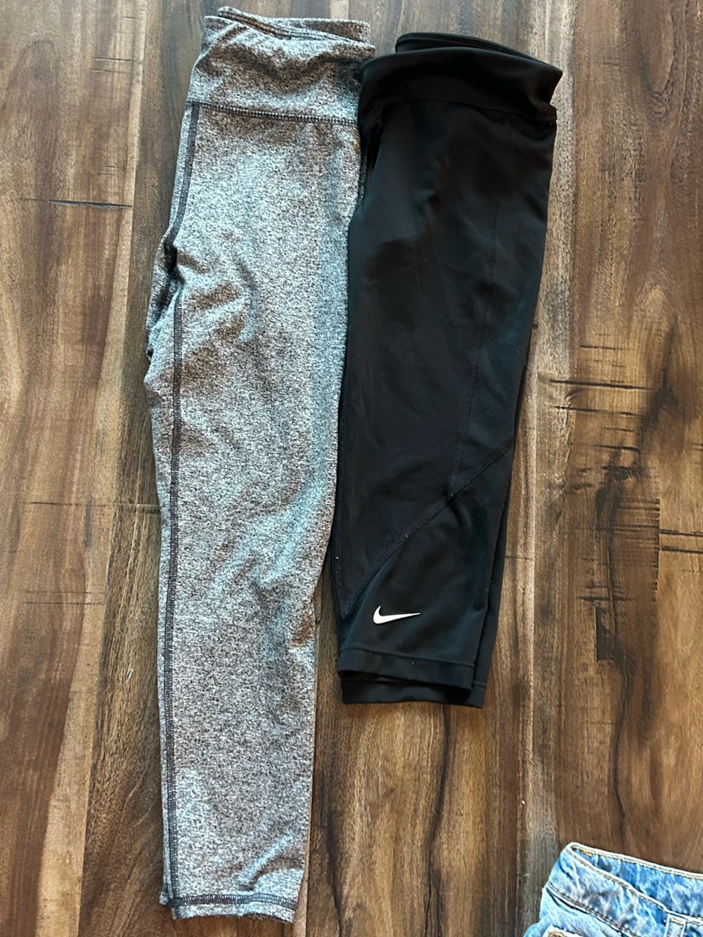 Nike Kids Black Capris and Gray Old Navy Athletic Leggings Set